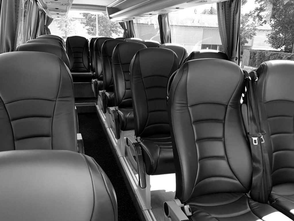 Sprinter Grande Capri für 20 Personen (2)-2