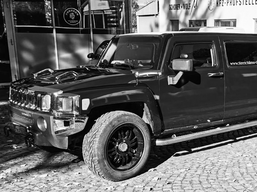 Stretch Limo Hammer-2